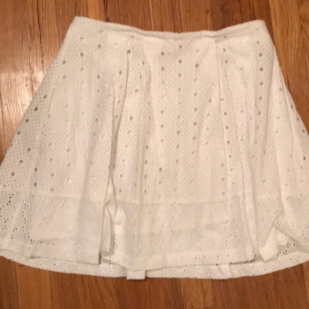 NWT Banana Republic white lace skirt
